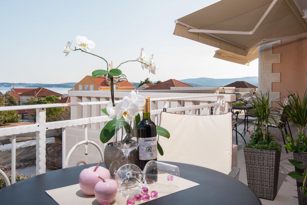 Apartments Villa Stella Orebic Bagian luar foto