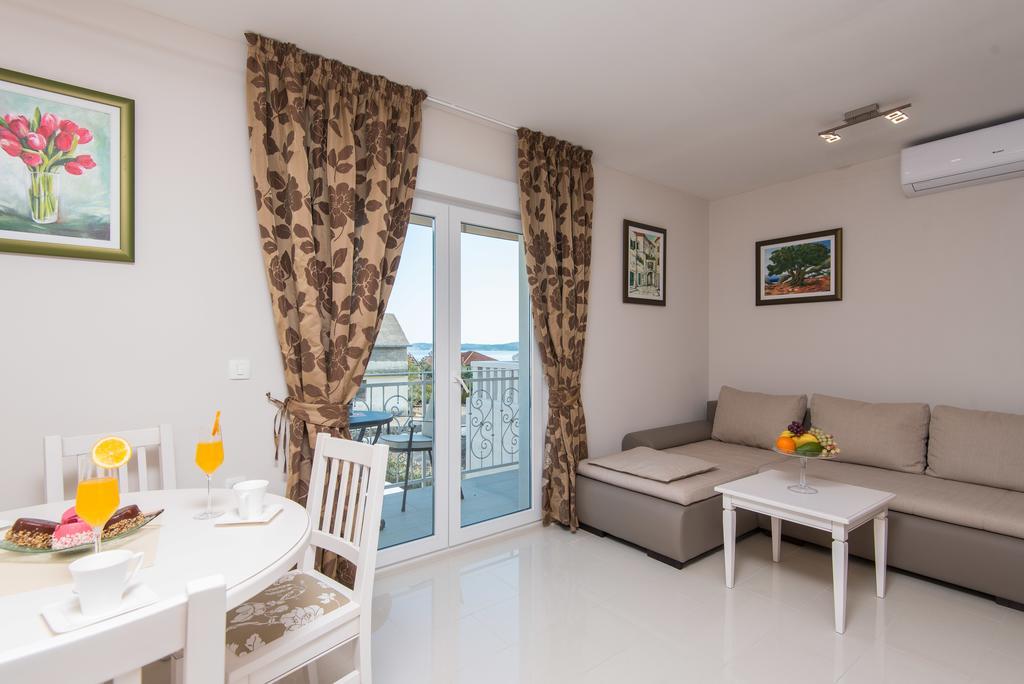Apartments Villa Stella Orebic Bagian luar foto
