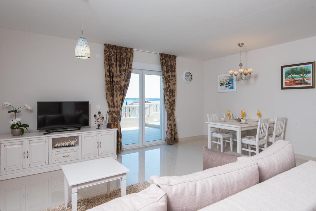 Apartments Villa Stella Orebic Bagian luar foto